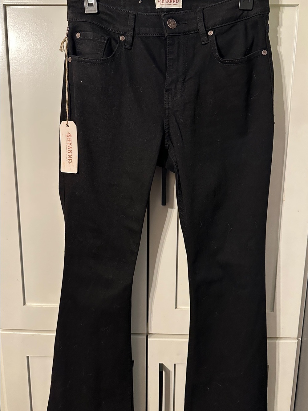Shyanne Black Mid-Rise Jeans